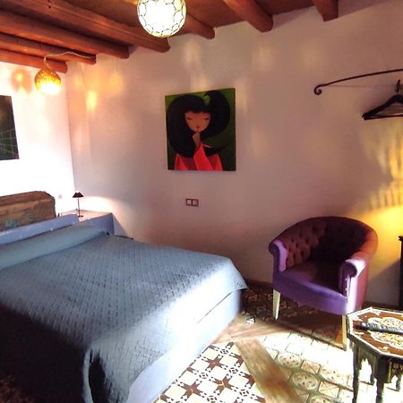 Hotel La Boheme Caces Екстериор снимка