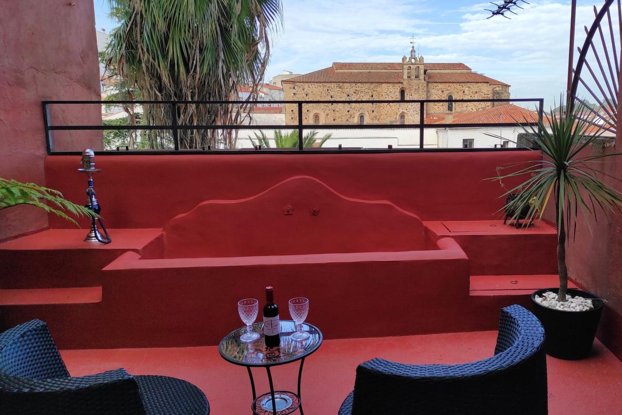 Hotel La Boheme Caces Екстериор снимка