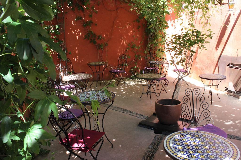Hotel La Boheme Caces Екстериор снимка