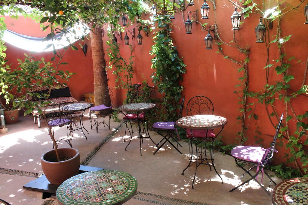 Hotel La Boheme Caces Екстериор снимка