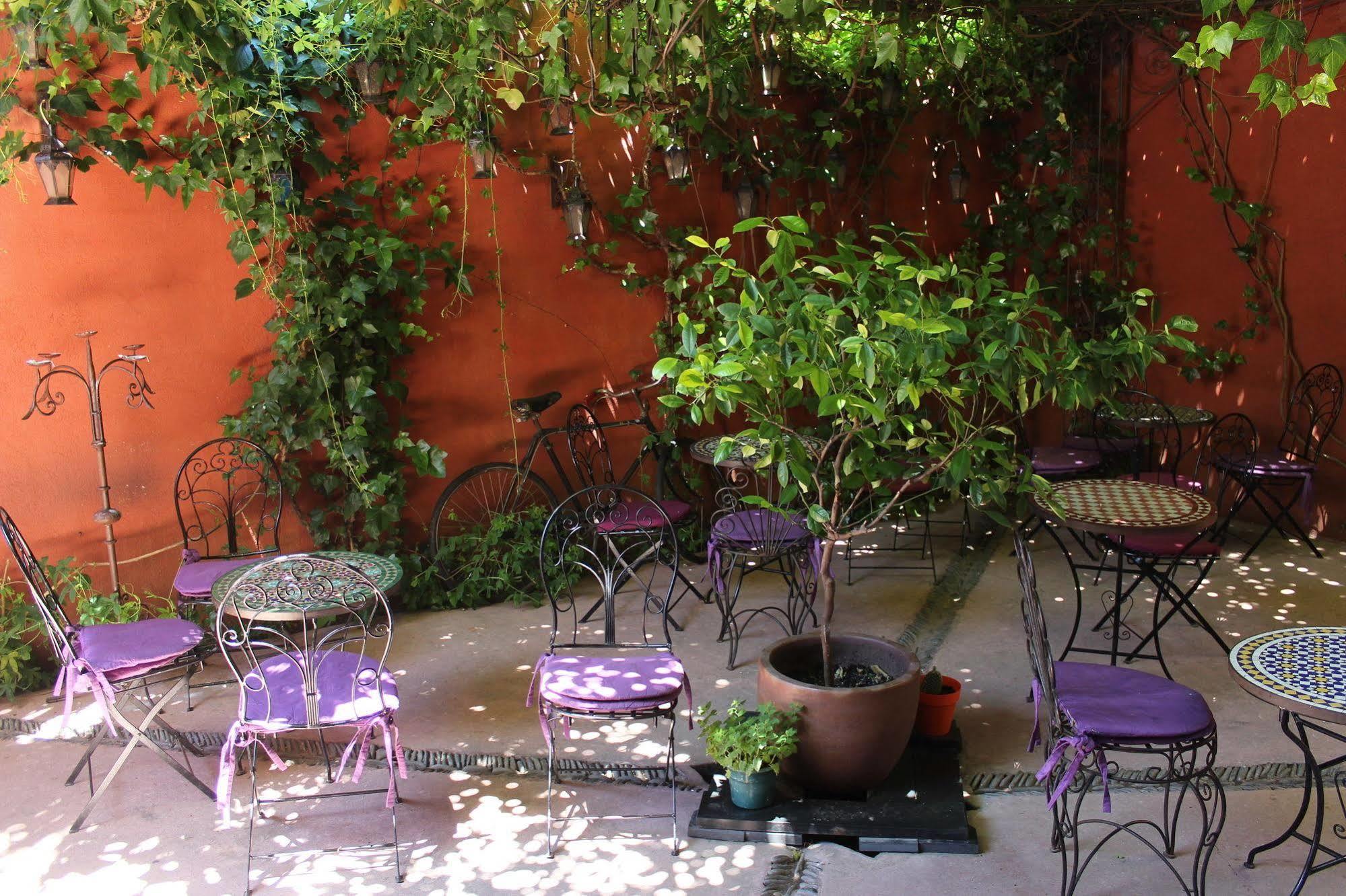 Hotel La Boheme Caces Екстериор снимка